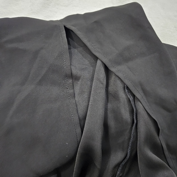 Banana Republic Maxi Dress with Leg Slit in Black Women’s Size M - Picture 8 of 8